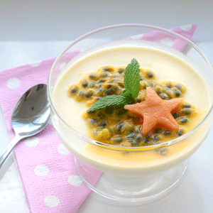 Honey and Greek Yoghurt Panna Cotta