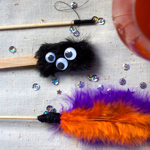 3 Simple Halloween Drink Stirrers